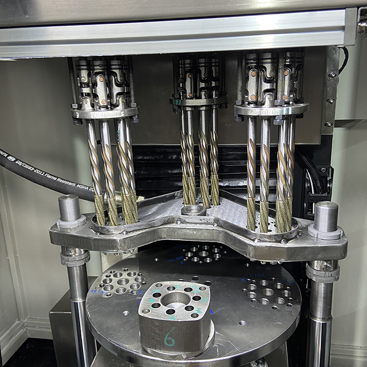 数控珩磨机主轴异响或震动怎么办？